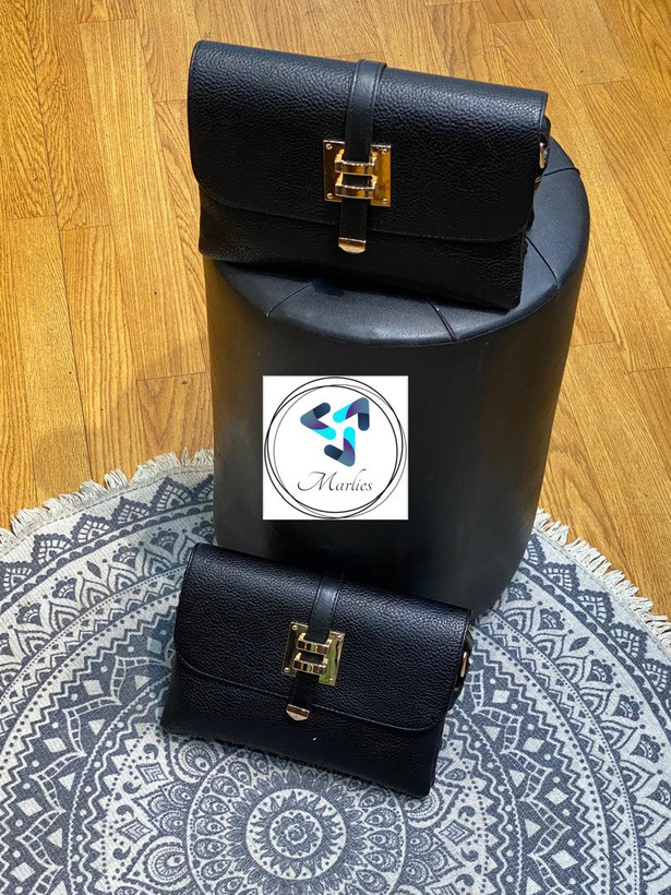 کیف زنانه مارلیس طرح چرم با بند بلند در ابعاد 25*17 سانتی متر