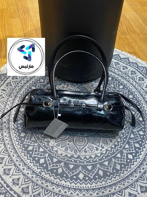 کیف زنانه مارلیس مستطیلی تک زیپ رنگ مشکی با ابعاد 35*14 سانتی متر