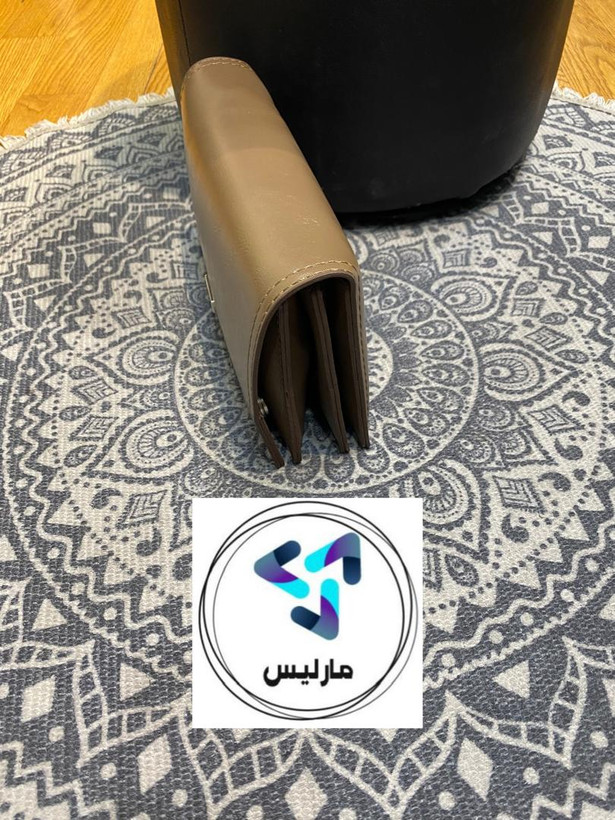 کیف زنانه مارلیس طرح چرم باکیفیت در ابعاد 23*13 سانتی متر